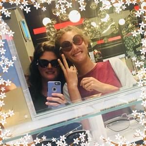 Meet your Posher, Amie